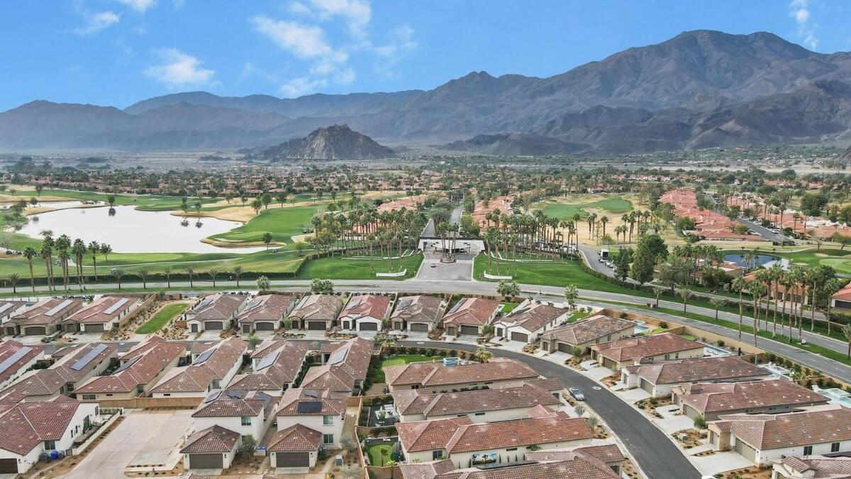 Desert Palms By Vare Pool Spa Bbq Pga West La Quinta Luaran gambar
